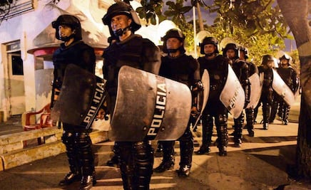 El libro que documenta la historia de la policía en la capital del país