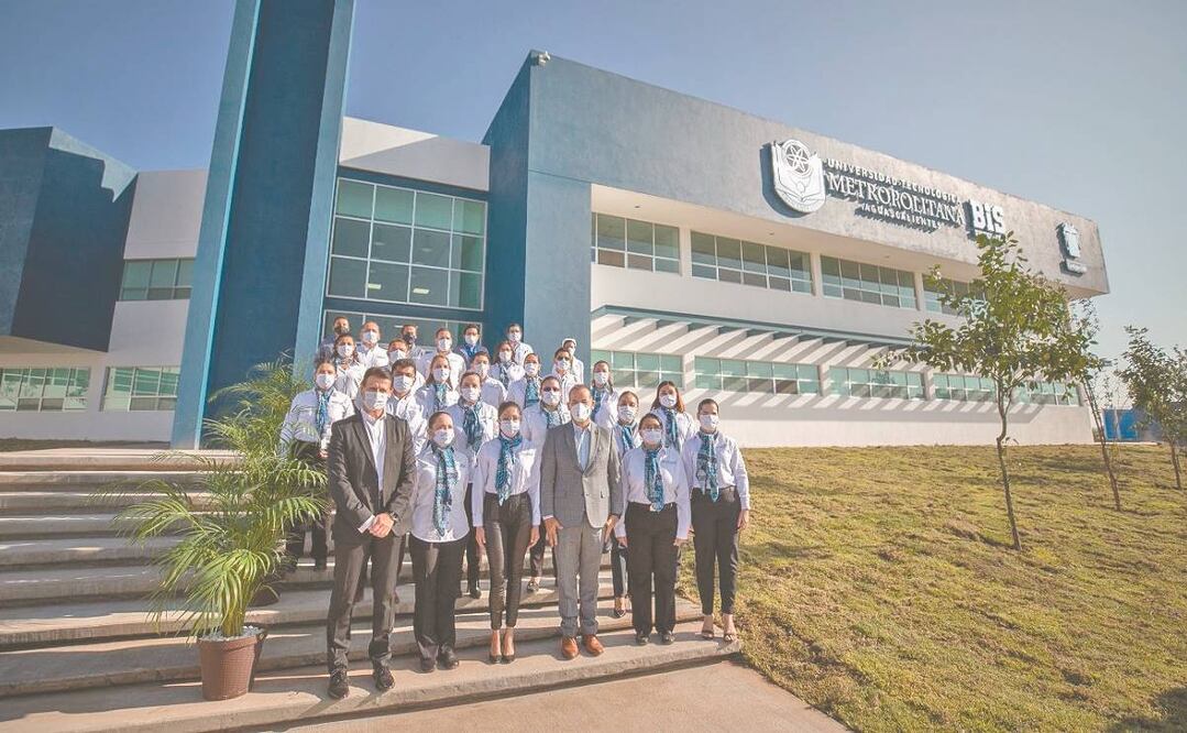 Martín Orozco afirmó que los avances en materia educativa se ven reflejados en lo económico y social. Foto: Especial