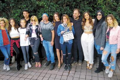 Amigas cambiarán de cuerpo en cine