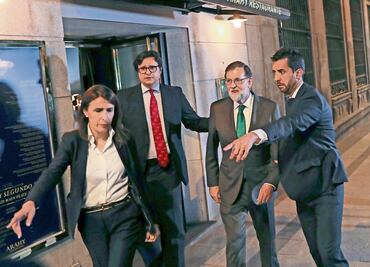 Rajoy, con un pie fuera dela presidencia española