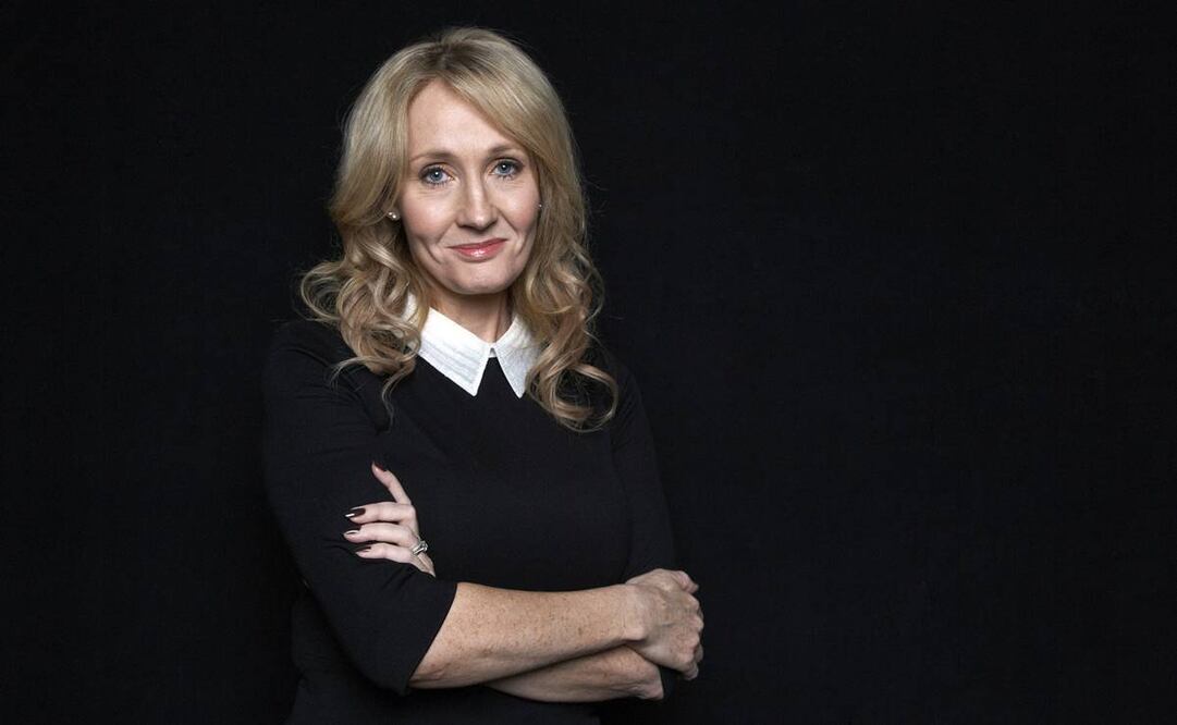 J.K. Rowling es guionista y productora del más reciente filme de Animales fantásticos. Fotos: WARNER BROS. PICTURES y YAFET LUNA/AFP