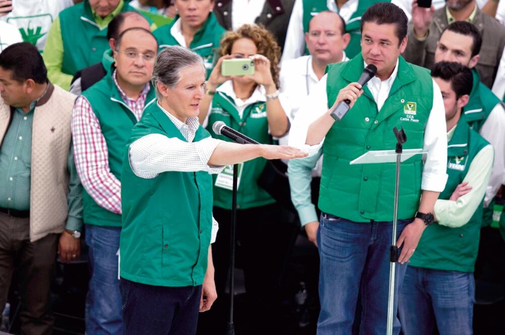 Ante simpatizantes del Partido Verde, Alfredo del Mazo Maza confió en que saldrá bien librado en la contienda electoral por la gubernatura mexiquense (GALO CAÑAS. CURTOSCURO)