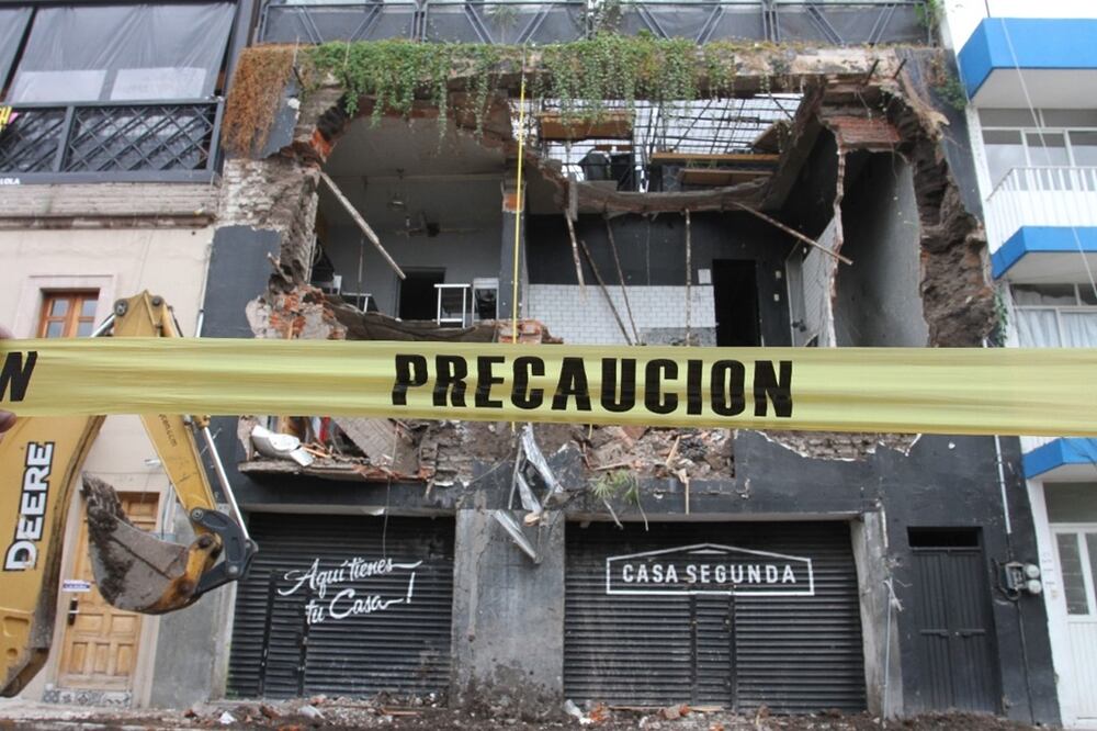 Desde que inició la temporada pluvial se realiza un monitoreo constante en 139 casas de un siglo de antigüedad (Foto: Especial)