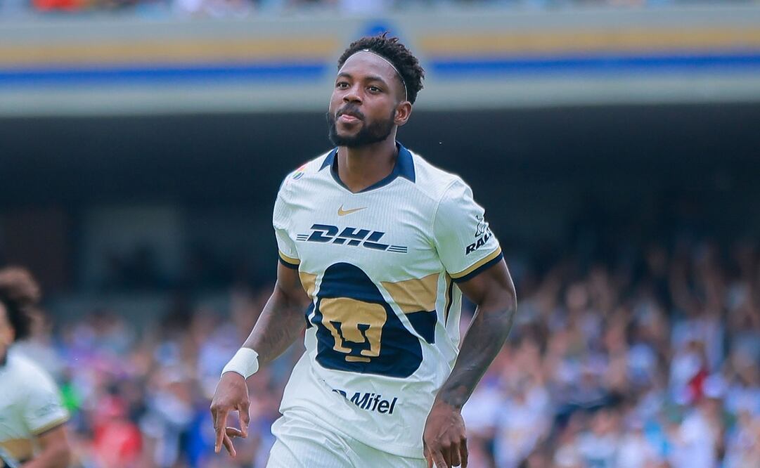 "Pantera" Angulo anota en su debut con Pumas / Foto: Imago7