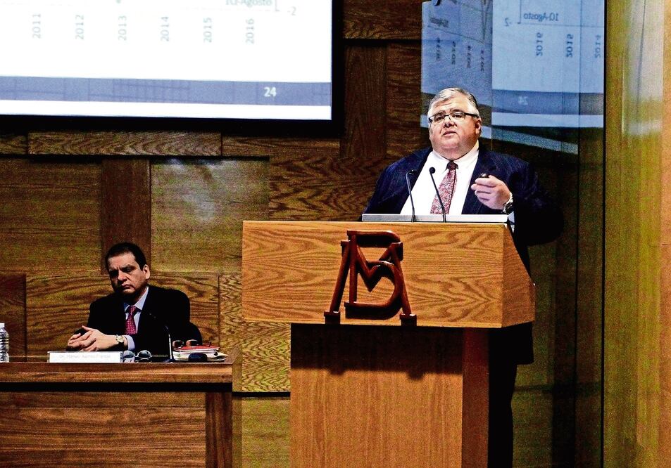 Agustín Carstens (Archivo)