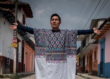 Indigenous designer will deliver a lecture at Harvard