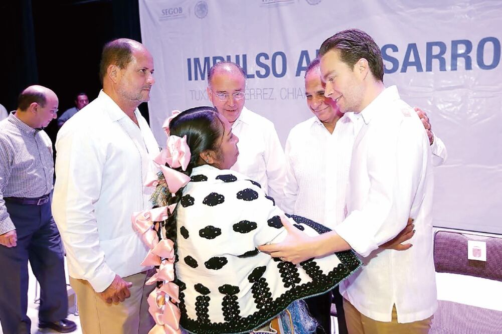 Manuel Velasco, gobernador de Chiapas, en el foro de dearrollo municipal (ESPECIAL)