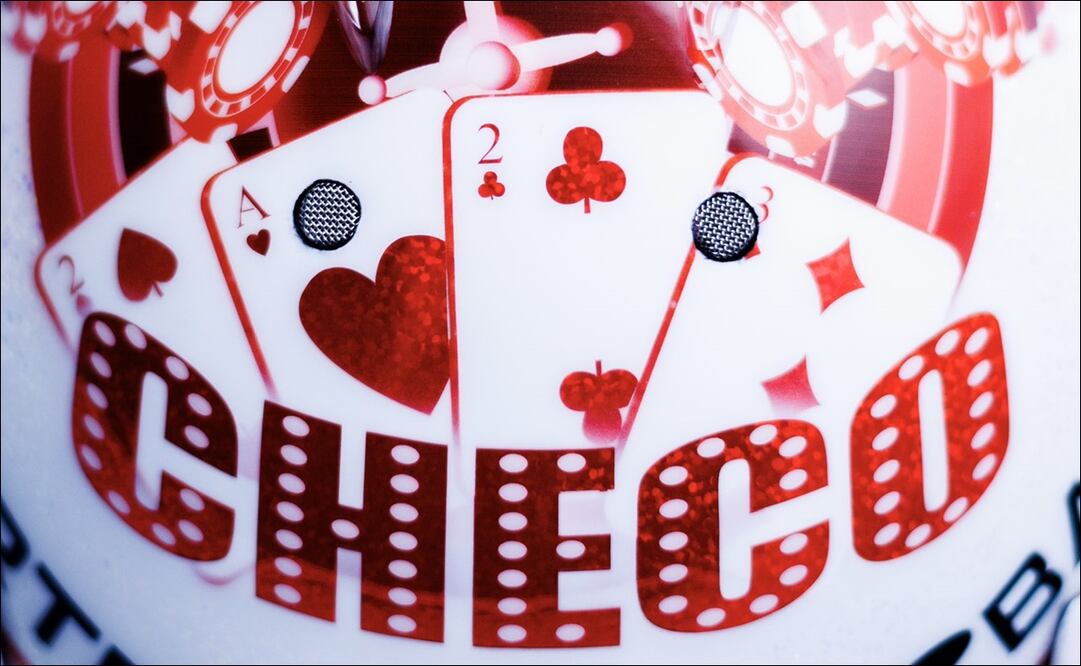 Checo Pérez usará un casco especial en Las Vegas - Foto: Red Bull