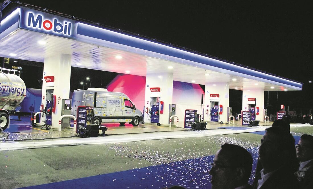 El valor empresarial total implícito de la transacción, incluida la deuda neta, es de aproximadamente 64 mil 500 millones de dólares. Foto: Archivo/EL UNIVERSAL