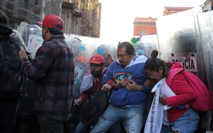 Maestros de la CNTE marchan en la CDMX; sigue aquí el minuto a minuto de la movilización