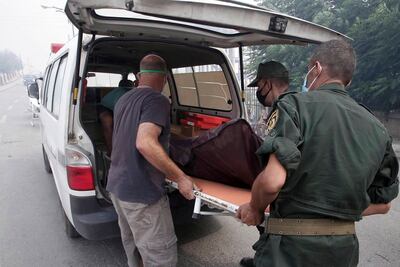 Mueren 25 soldados durante combate de incendios en Argelia