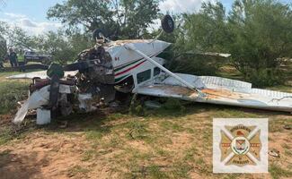Se desploma avioneta en Hermosillo; tres tripulantes resultan lesionados