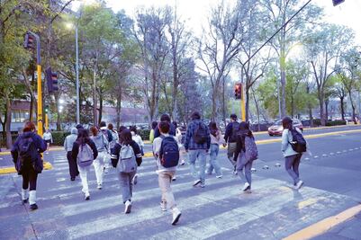 Menos de 20% termina la universidad en cinco estados