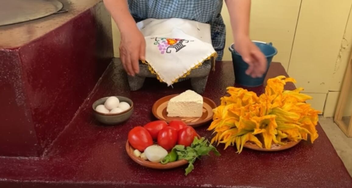 Receta: Flor de calabaza capeada de Doña Ángela 