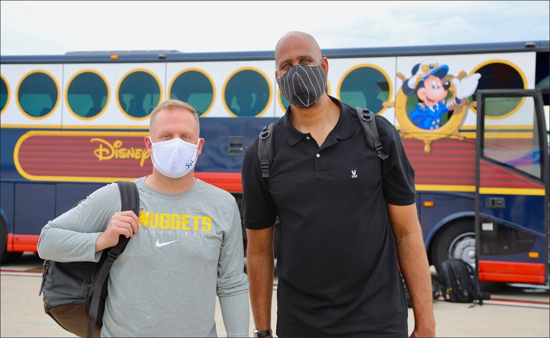 Llegada de los Nuggets. Foto: Twitter