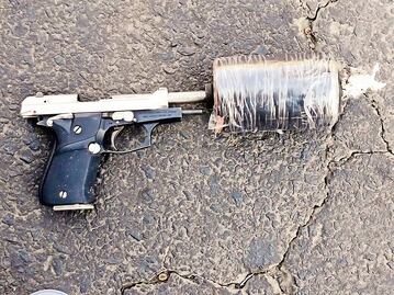 Usaron silenciador casero en robo frustrado a camioneta de valores