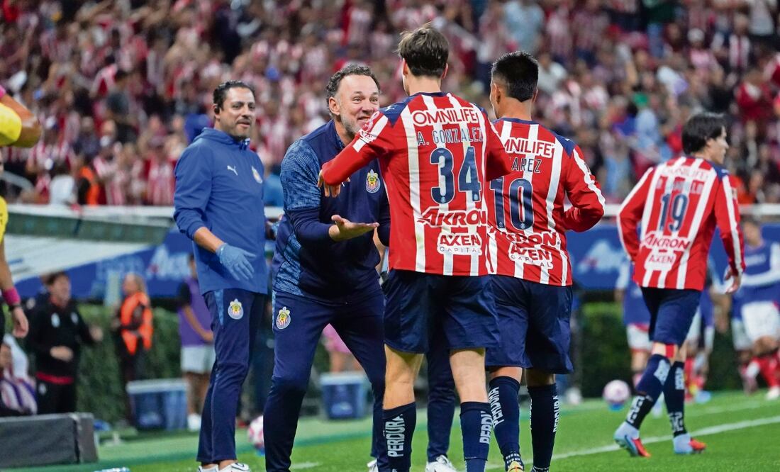 Suárez admite que no confiaba mucho en Gabriel Milito. Foto: IMAGO7