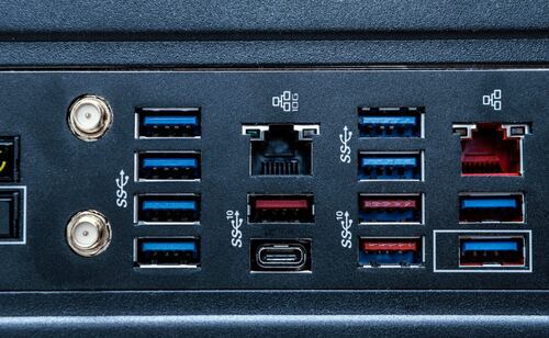 Este es el secreto de los puertos USB de la televisión. Imagen: Freepik
