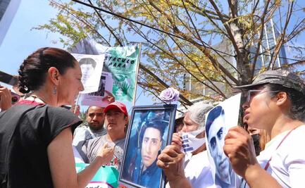 Aún se viven las secuelas de la guerra contra el narco: Sheinbaum a familiares de personas desaparecidas