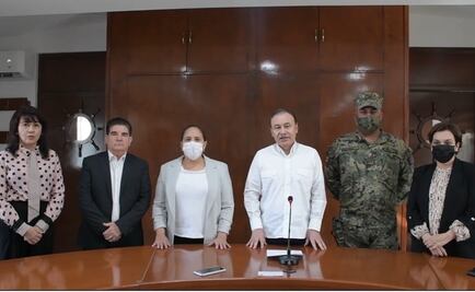 Alfonso Durazo se reúne con familiares de feminista asesinada en marcha del 25N