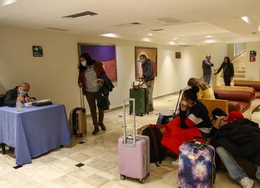 "Sufren" pasajeros internacionales por aplicación de pruebas Covid en el AICM