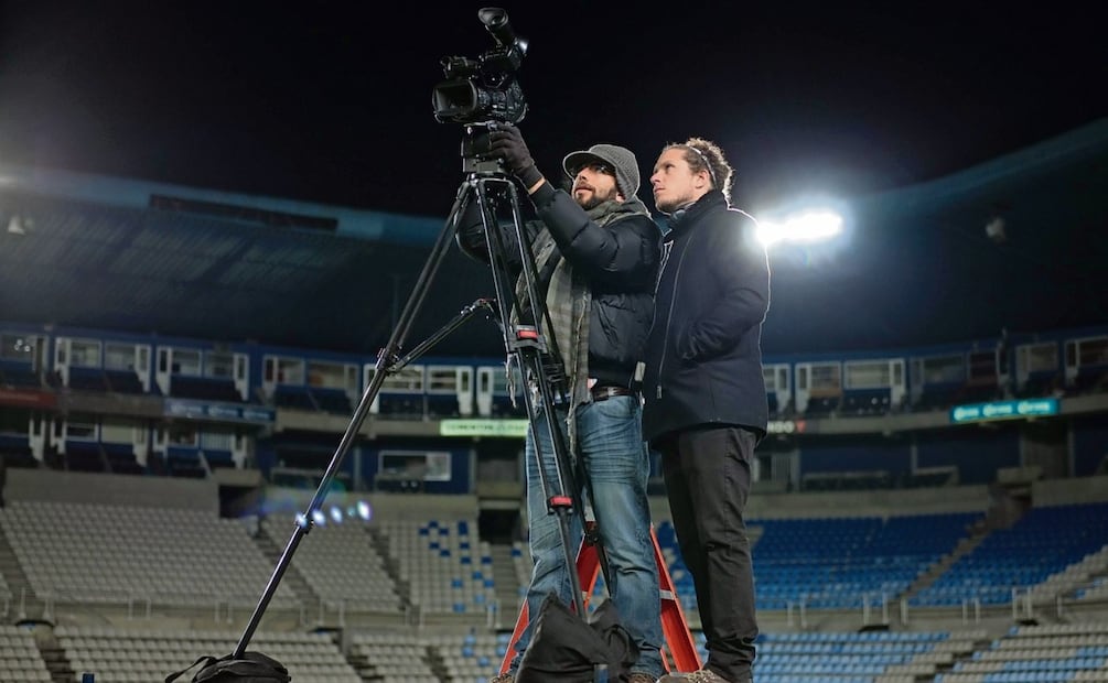 Isi y Gary en el estadio Hidalgo, del Pachuca y de los Cuervos. Foto: ISI SARFATI