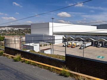 Megafarmacia: Prometieron todas las medicinas pero sólo fue un show