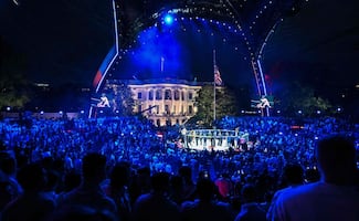 Trump celebra sus 80 años con función de UFC en la Casa Blanca; evento divide opiniones en EU