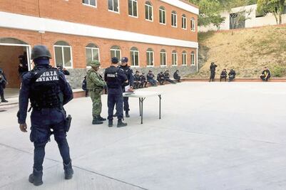 Acusan a municipales por muerte de joven