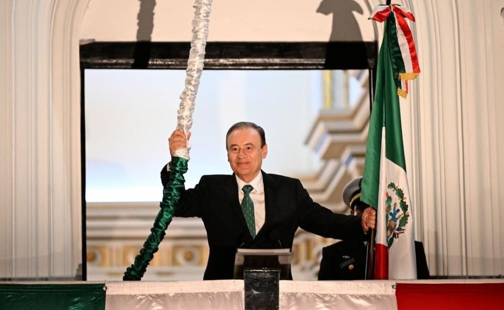 Alfonso Durazo encabeza Grito de Independencia ante miles de sonorenses en Hermosillo. Foto: Especial