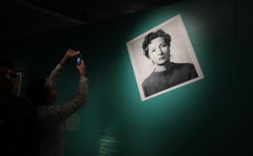 Inauguran expo sobre el mundo imaginario de Remedios Varo