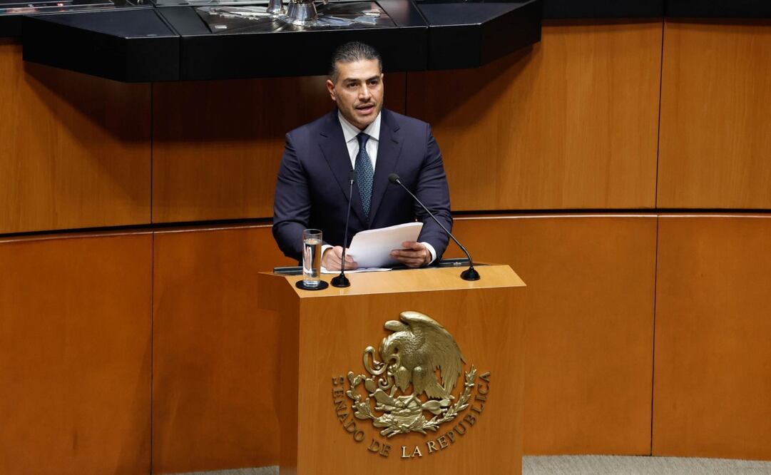 Comparecencia del secretario de Seguridad, Omar García Harfuch, en el pleno del Senado de la República en el marco de la glosa del primer informe de gobierno de la presidenta Claudia Shienbaum. Foto: Diego Simón / EL UNIVERSAL