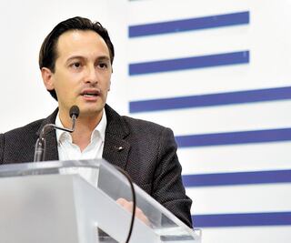 PAN: Crece deuda con paquete económico