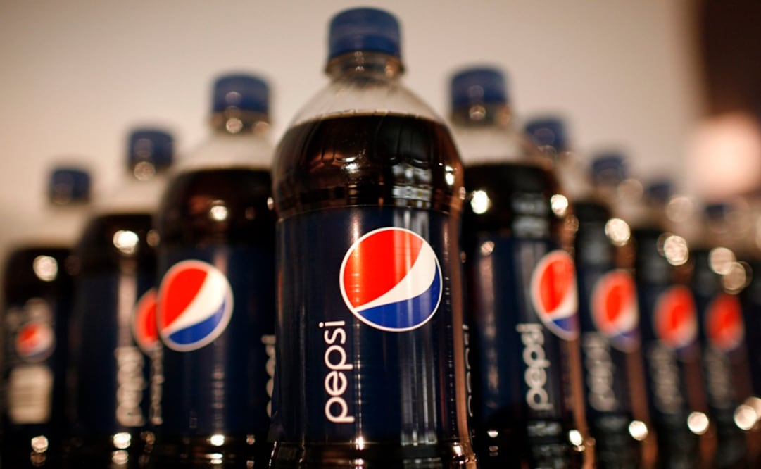 Los mexicanos impulsan las ventas de Coca-Cola y Pepsi