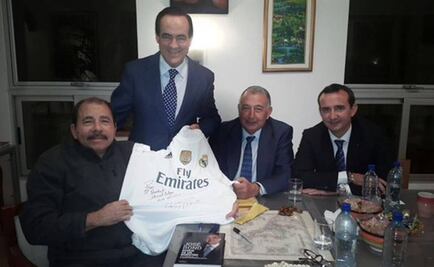 CR7 dedica playera a presidente de Nicaragua