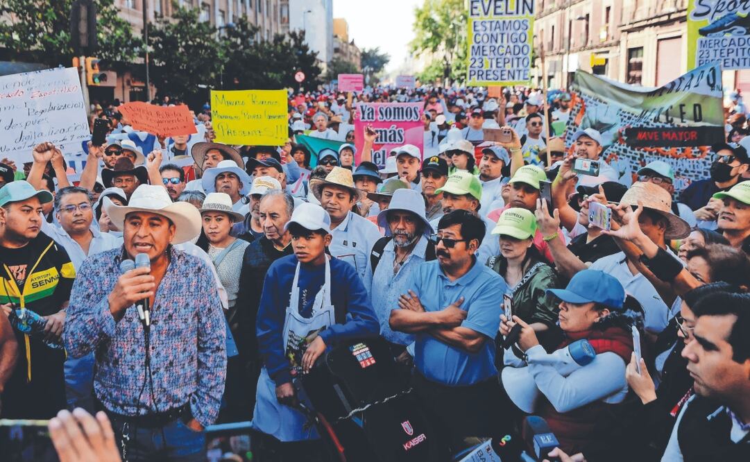 Los inconformes pueden quedarse hasta 24 horas en una vialidad para presionar. Archivo El Universal
