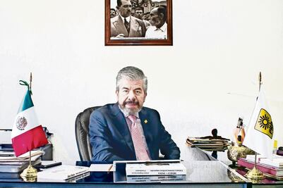 Niega dirigente capitalino desbandada en el PRD