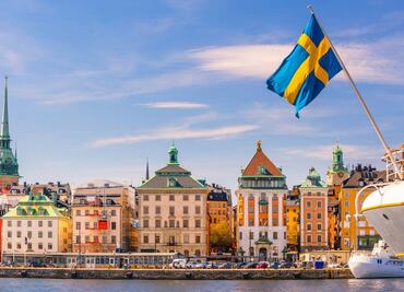 Cómo Suecia aprovecha las 24 horas de sol de verano para mover una de las economías más modernas del mundo