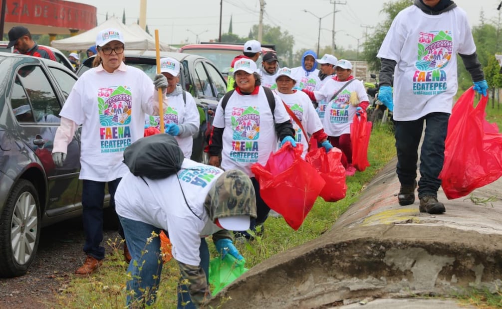 Más de 50 mil personas participan en la Faena Ecatepec; limpian 989 espacios públicos en una jornada masiva. Foto: Especial