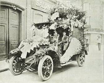 La primera fábrica mexicana de flores artificiales