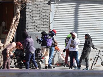 Migrantes en Ciudad Juárez esperan nuevas medidas de Trump; buscan empleo mientras resuelven su situación migratoria