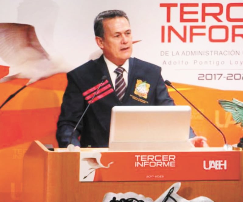 Adolfo Pontigo Loyola.