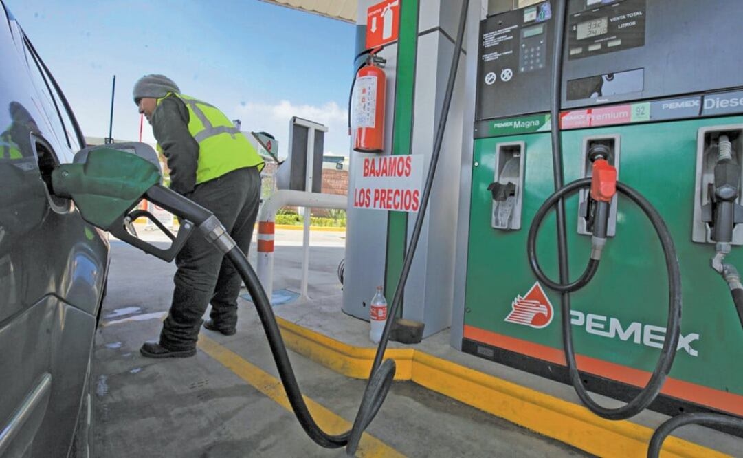 A fuel shortage was registered earlier this year, when there was a crisis sparked by fuel theft – Photo: Jorge Alvarado/EL UNIVERSAL