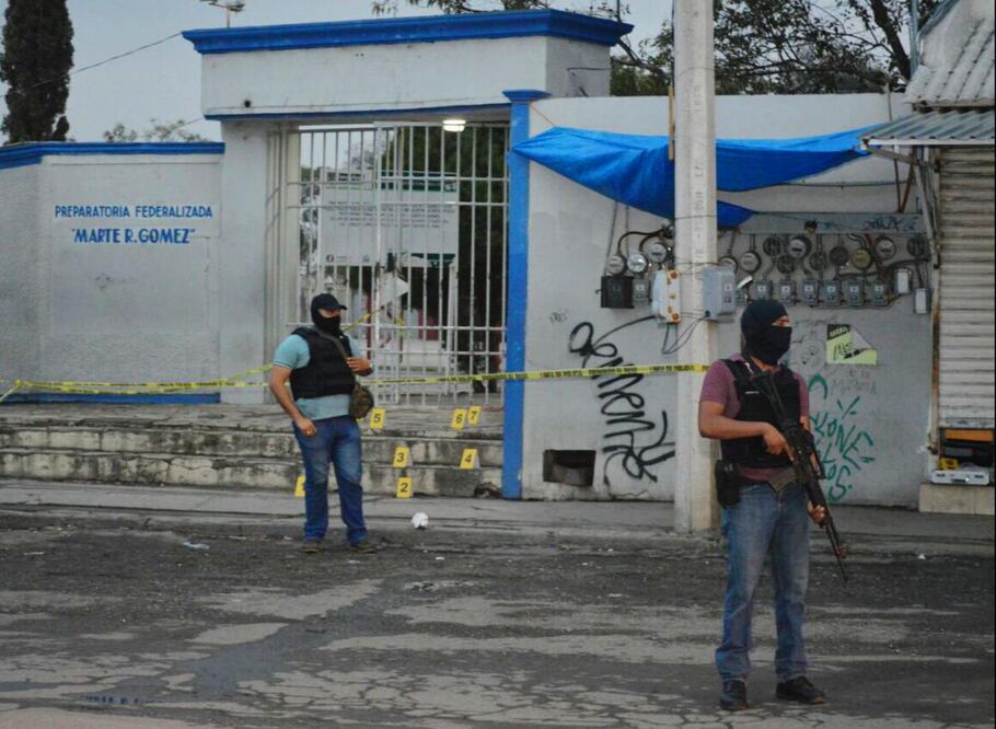 Caos y drama al interior de escuela baleada en Tamaulipas