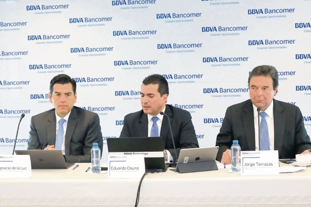Directivos de BBVA Bancomer, encabezados por Eduardo Osuna, presentaron ayer los resultados correspondientes a 2018. CORTESÍA