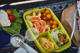 Lunch escolar saludable: qué debe llevar la lonchera de los niños