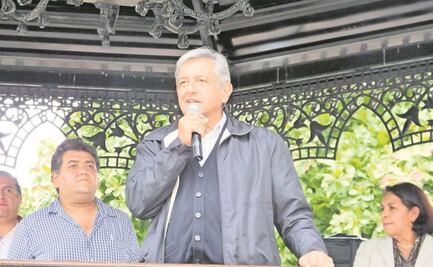 Prefiero debatir con Salinas, responde AMLO a Ochoa Reza