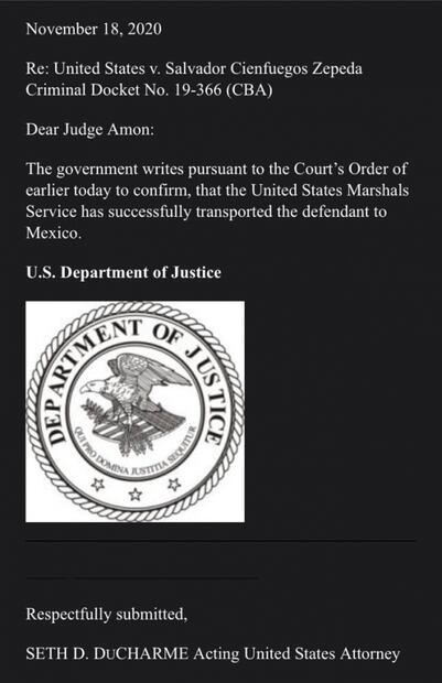 Cienfuegos ya está en México, notifican a juez en EU