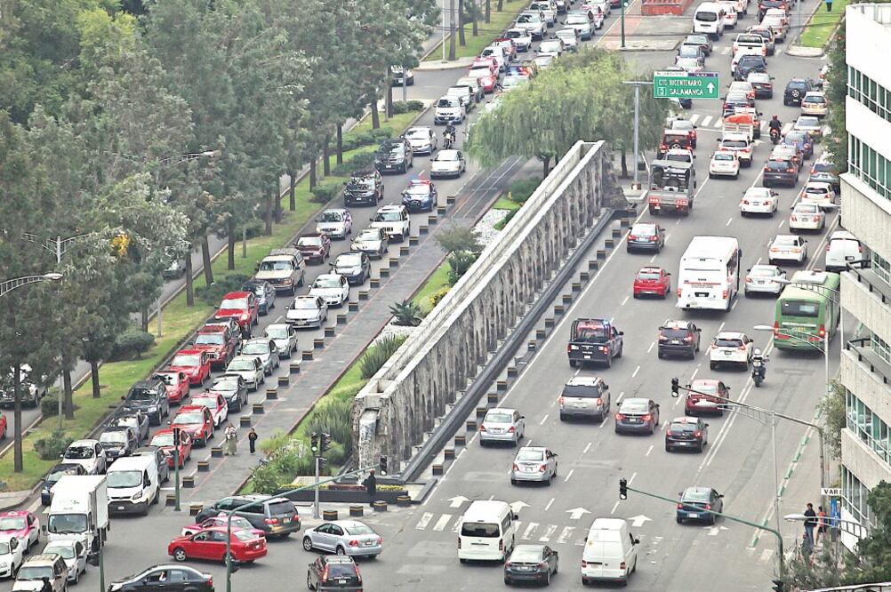 Vecinos de colonias aledañas aseguran que este proyecto los echará de sus hogares (LUCIA GODÍNEZ. EL UNIVERSAL)