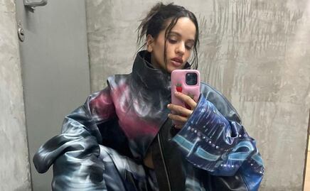 Rosalía posa sin ropa y cubierta por melena XL en campaña de moda